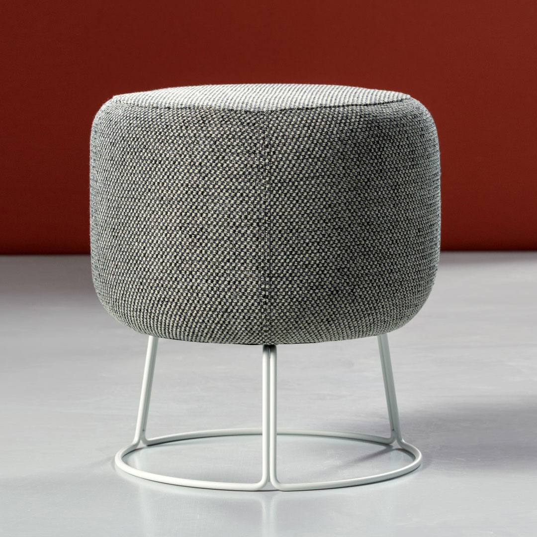 Cascando PADDY Loungehocker mit pulverbeschichtetem Gestell